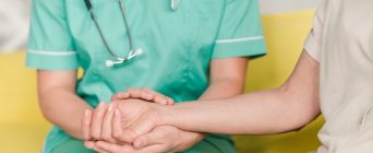 <section>Les postes d’infirmiers aux USA</section>